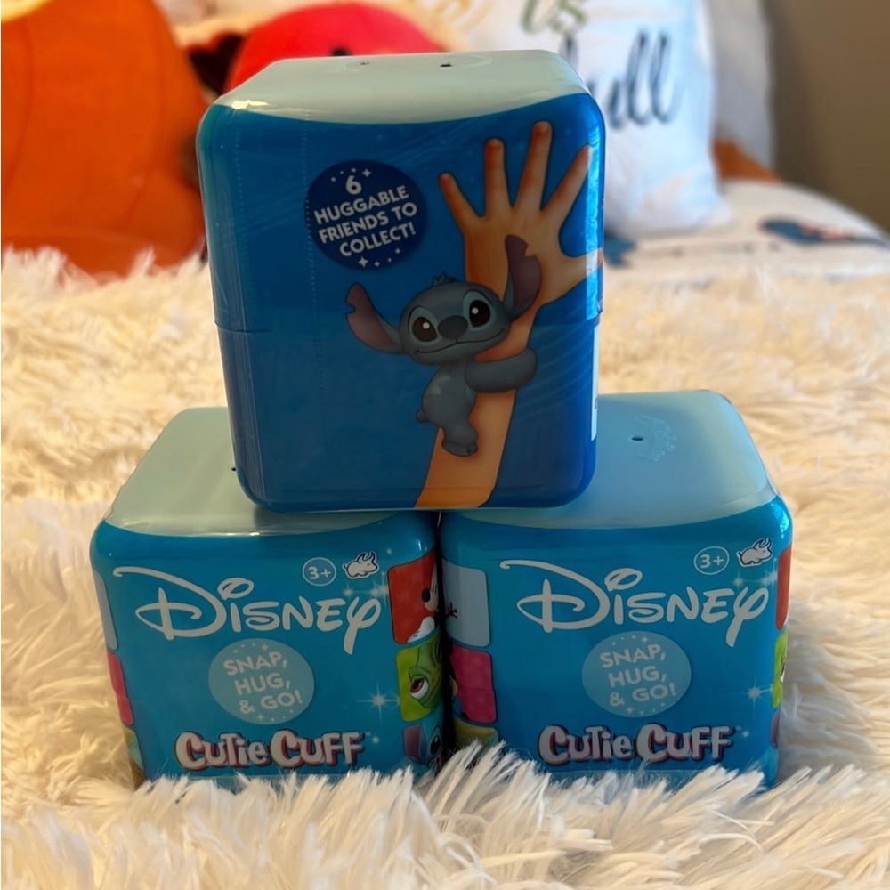 Disney Cutie Cuffs NEW